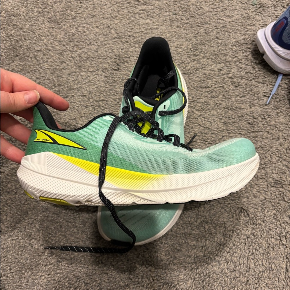 Altra Athletic Shoes in Mint Green and Yellow